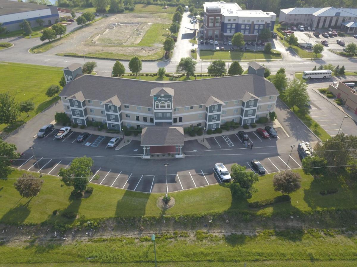 Clarion Pointe Indianapolis Airport Hotel